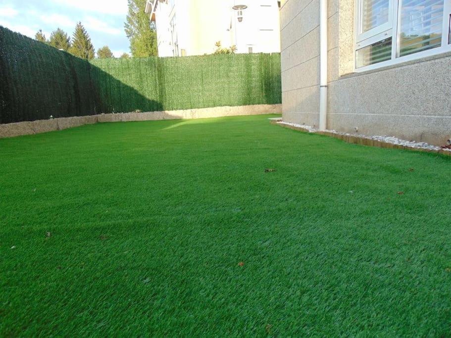 Apartamento Con Jardin Сантяго де Компостела Екстериор снимка